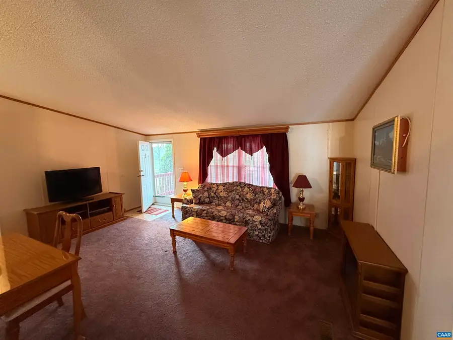 220 Chalklevel Rd, Louisa, VA 23093 - #2