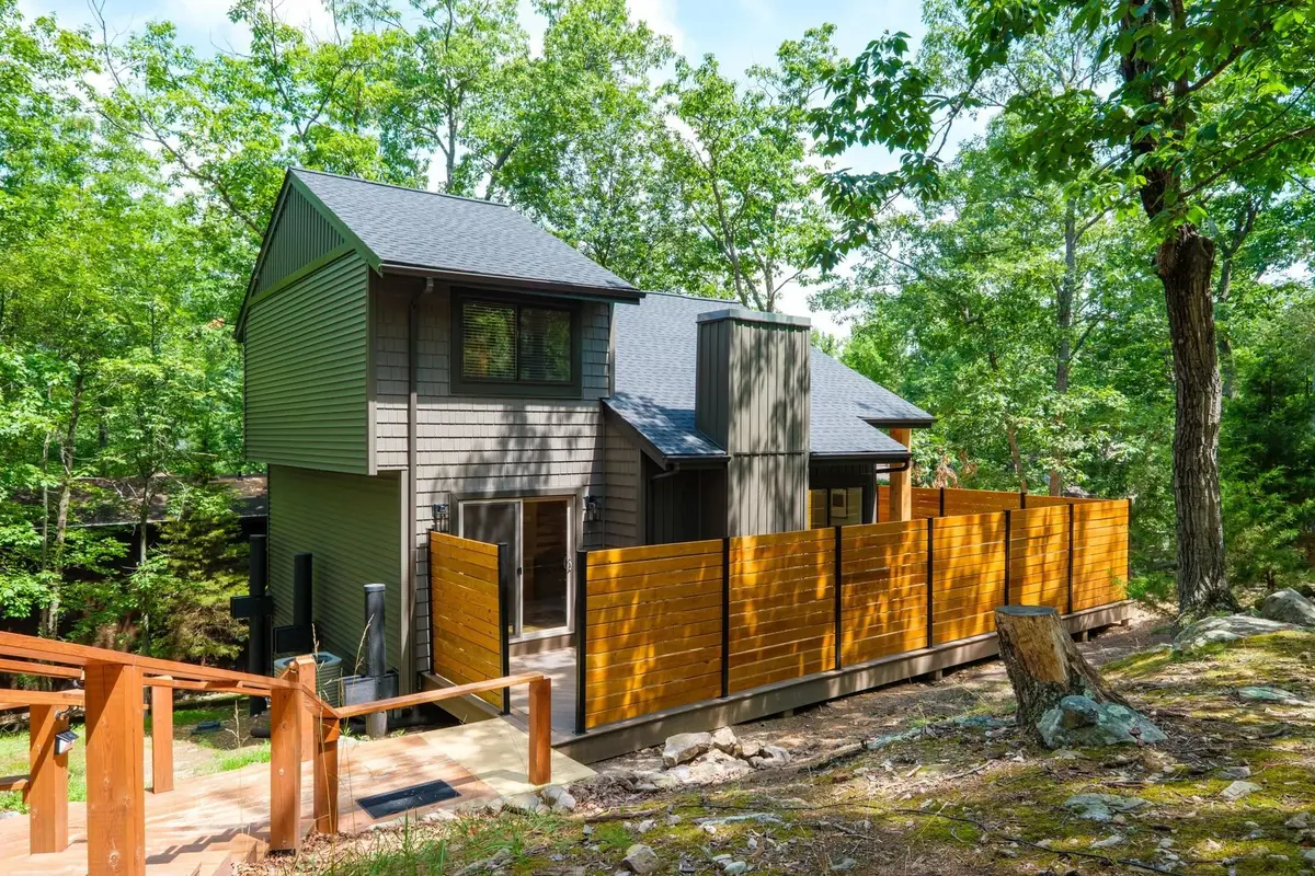 3770 Ericksen Cir, McGaheysville, VA 22840 - #1