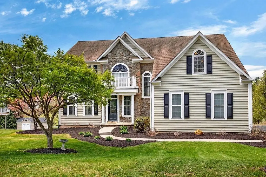 208 Claybrook Dr, Waynesboro, VA 22980 - #1