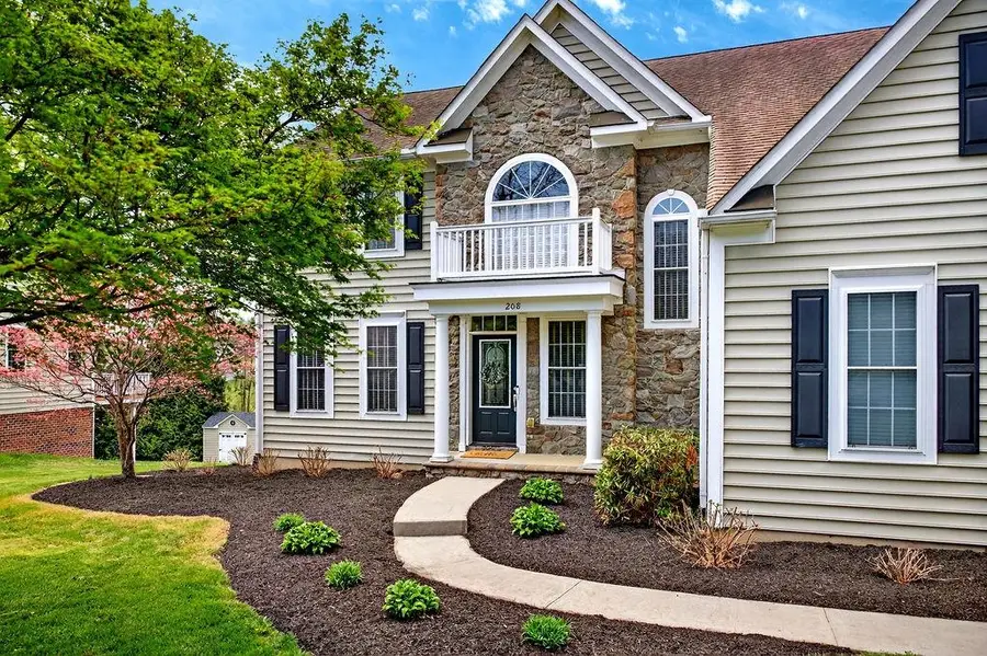 208 Claybrook Dr, Waynesboro, VA 22980 - #3