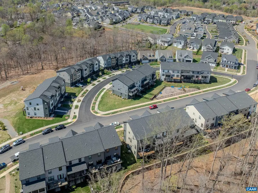 1816 Fowler St, Charlottesville, VA 22901 - #3