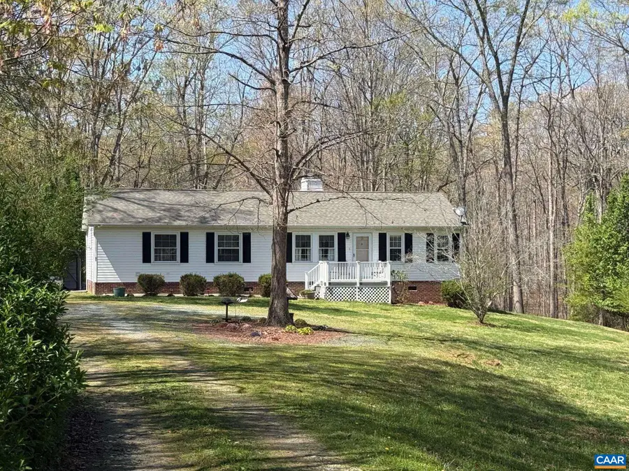 91 Duff Ln, Gordonsville, VA 22942 - #2