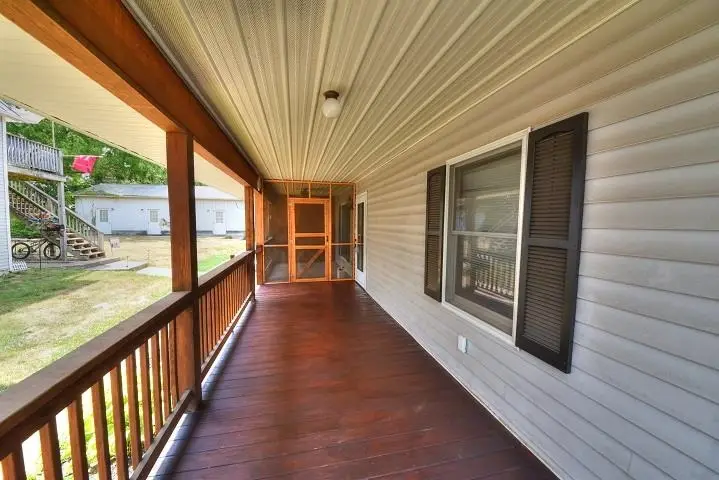 405 S Linden Ave #1, Waynesboro, VA 22980 - #2