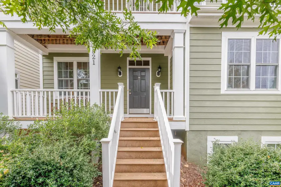 821 Cole St, Charlottesville, VA 22901 - #3