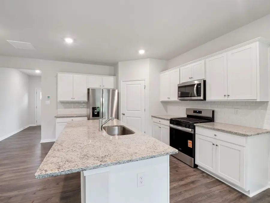 90 Jillian Ln, Penn Laird, VA 22846 - #2
