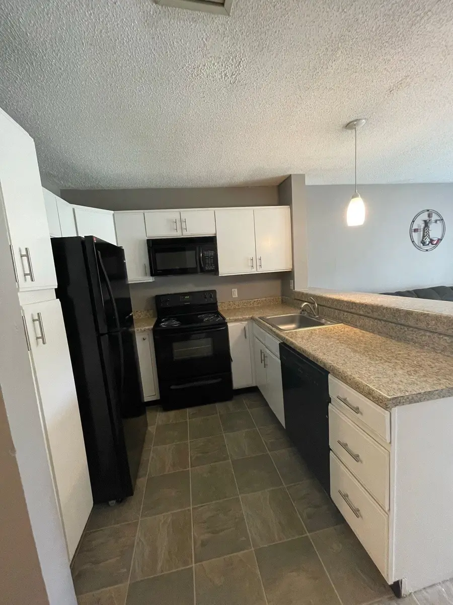 1336 Hunters Rd #D, Harrisonburg, VA 22801 - #2