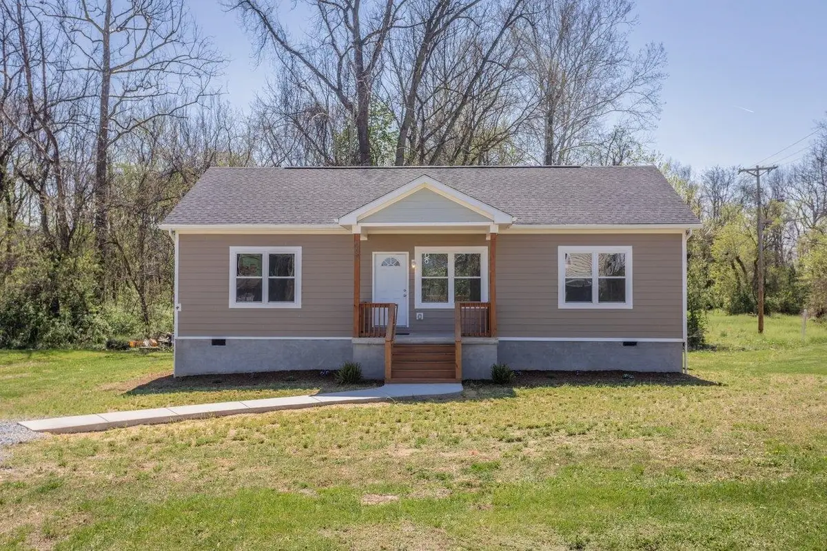 445 Wirt Ave, Elkton, VA 22827 - #1