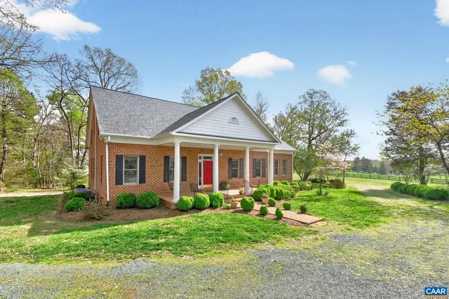 3132 Thomas Jefferson Pkwy, Palmyra, VA 22963 - #3