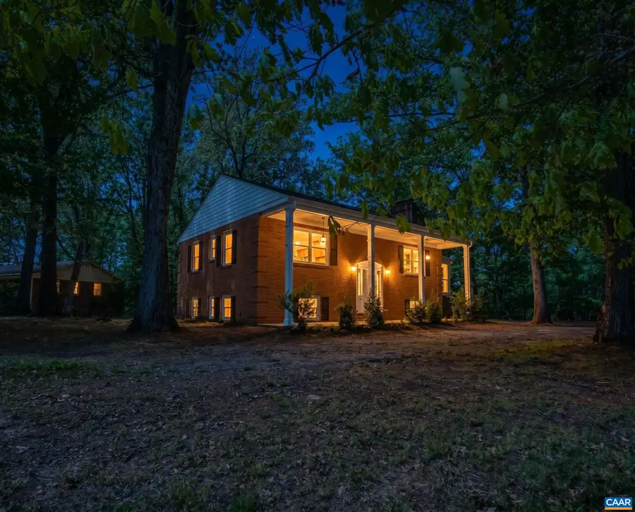 337 Carrsbrook Dr, Charlottesville, VA 22901 - #3