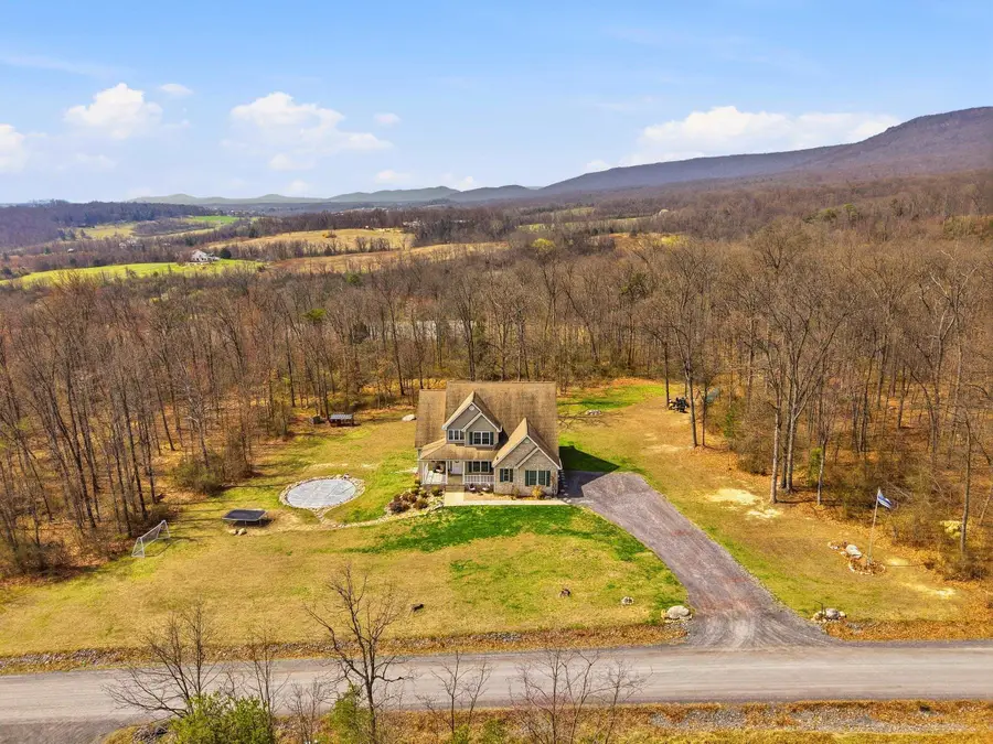 257 Hunter Rd, Maurertown, VA 22644 - #3