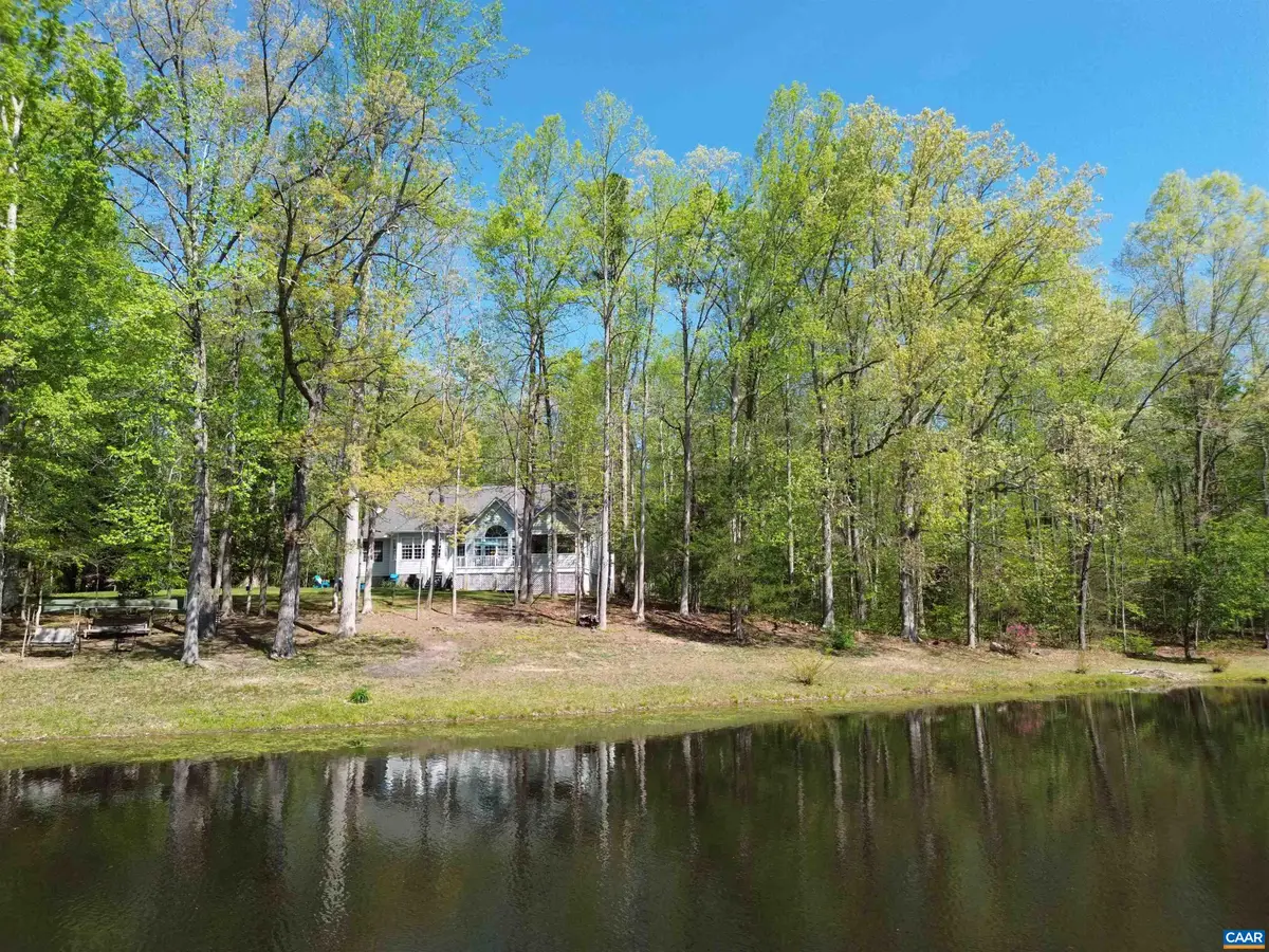 4410 Windsor Lake Dr, Louisa, VA 23093 - #1