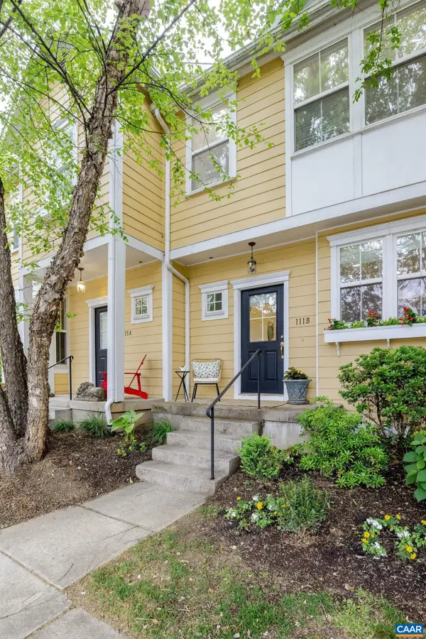 111 Melbourne Prk #B, CHARLOTTESVILLE, VA 22901