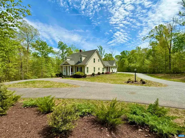 1025 E Pelham Dr, KESWICK, VA 22947