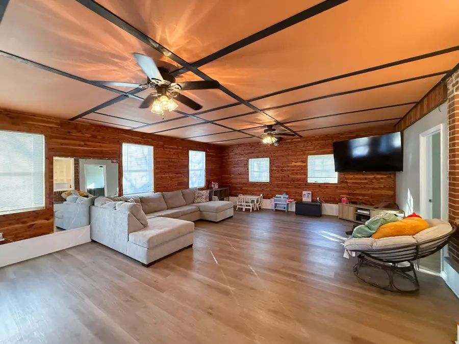 939 Old White Hill Rd, Stuarts Draft, VA 24477 - #2