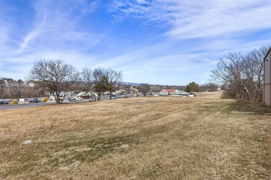 301 S Main St, Broadway, VA 22815 - #2