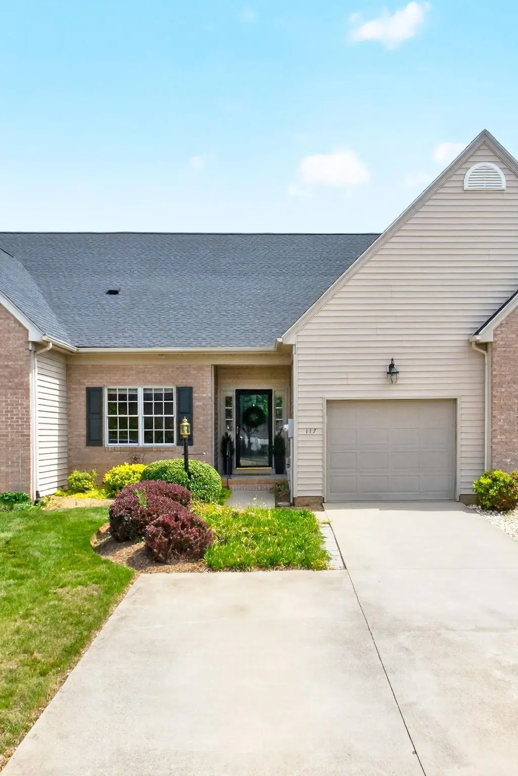 117 Bryant Dr, Waynesboro, VA 22980 - #1