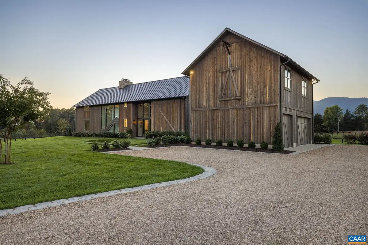 320 Barn House Ln, Charlottesville, VA 22901 - #1