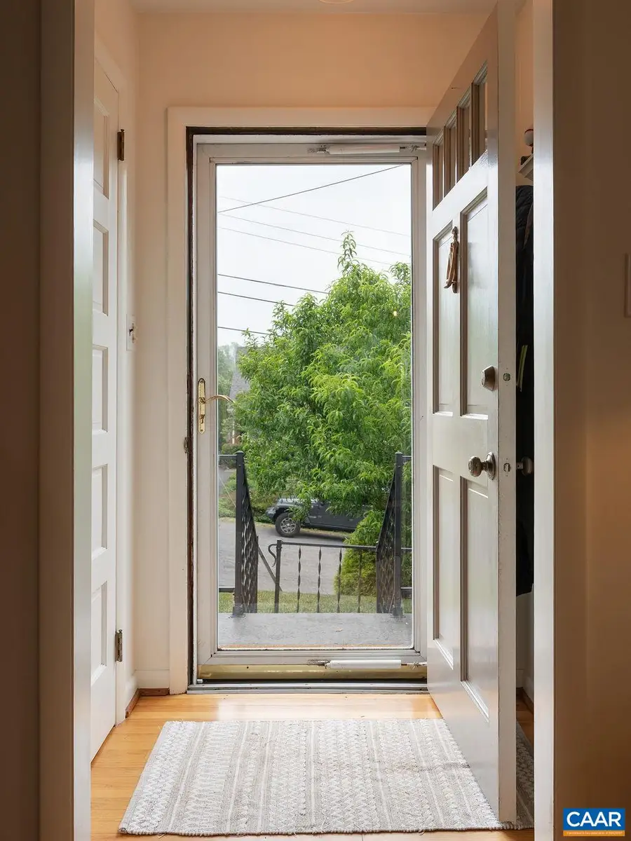 908 Druid Ave, Charlottesville, VA 22902 - #2