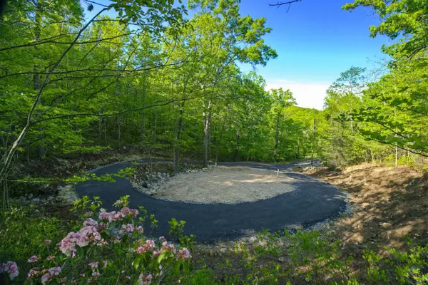 196 Rip Rap Rd, WAYNESBORO, VA 22980