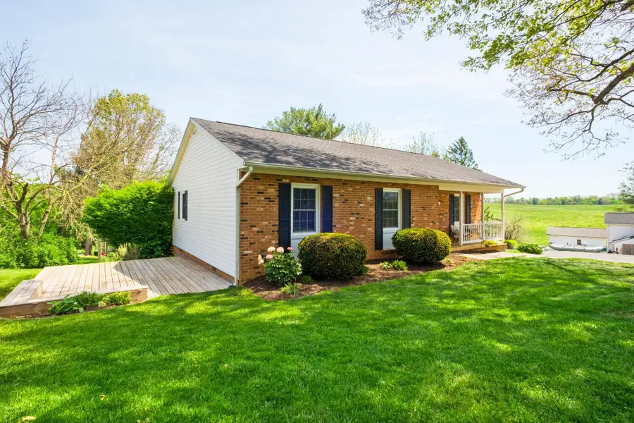 5530 Glade View Dr, Bridgewater, VA 22812 - #3