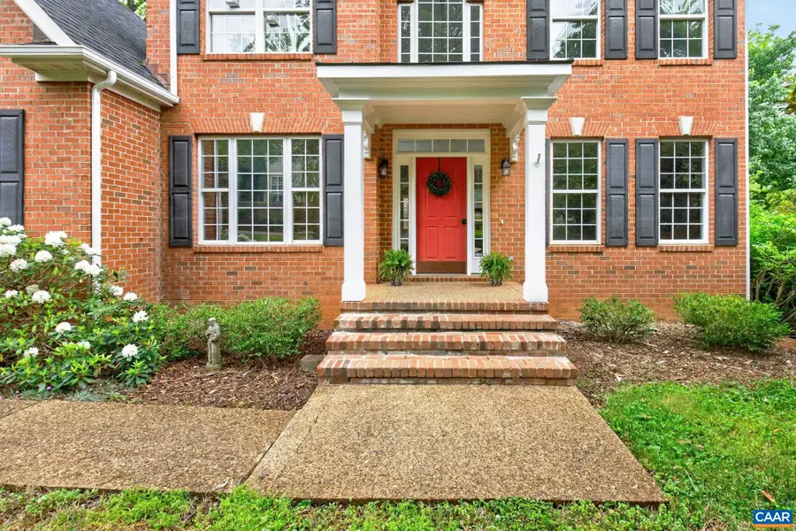 1086 Olympia Dr, Charlottesville, VA 22911 - #2