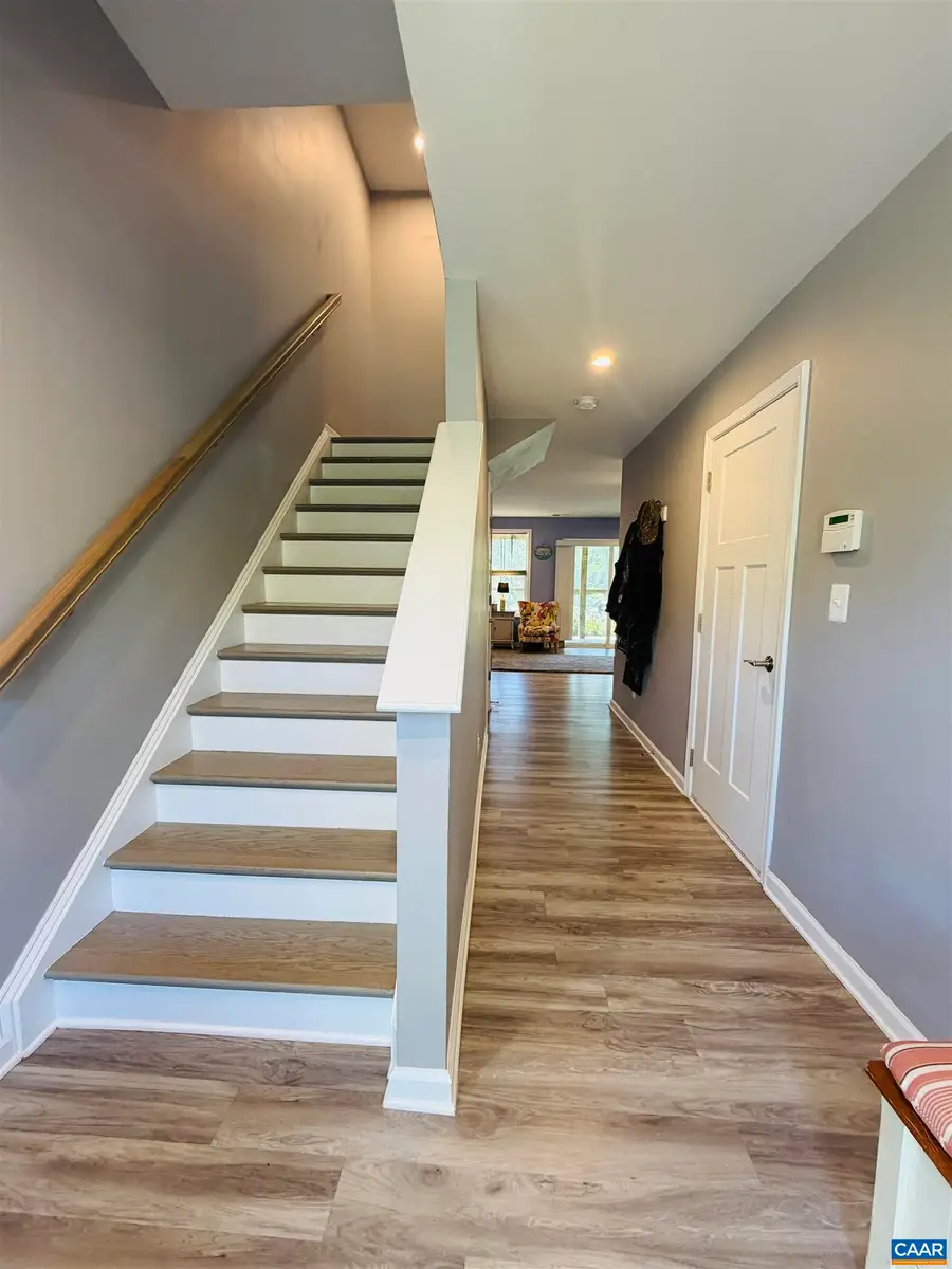 5911 Mccomb St, Crozet, VA 22932 - #2