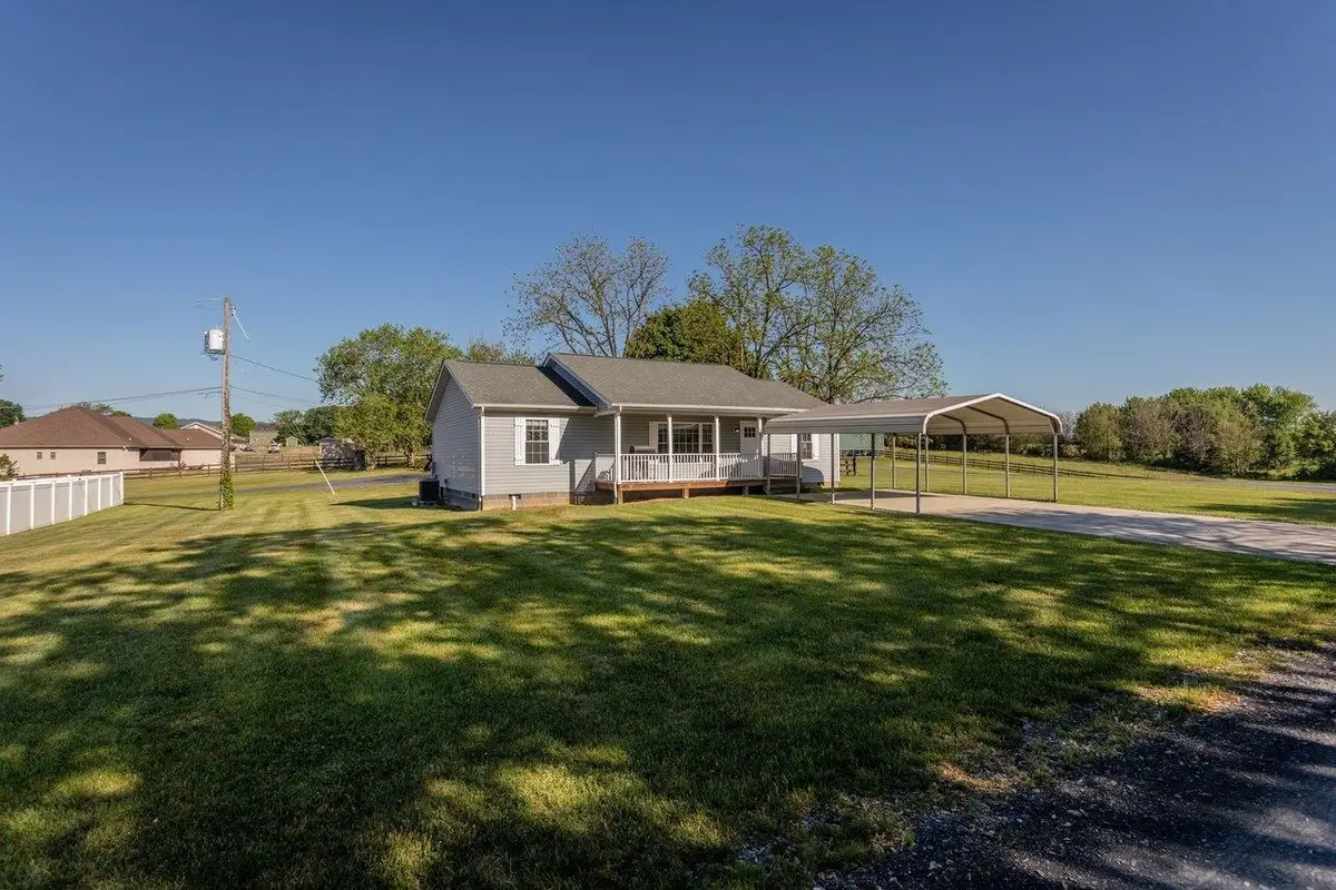 357 W Springbrook Rd, Broadway, VA 22815 - #1