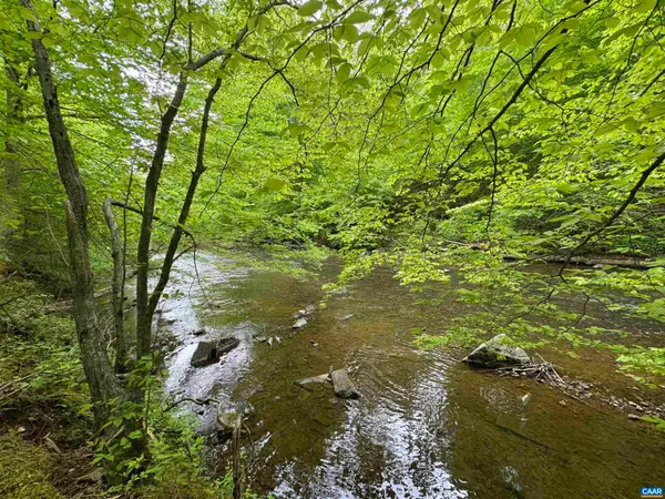 Hollywood Rd, APPOMATTOX, VA 24522