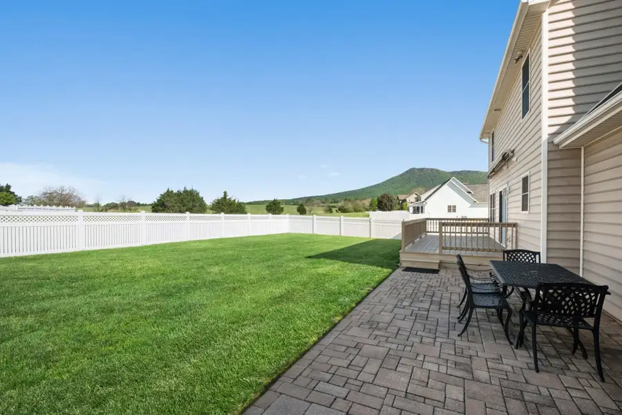 560 Dry Meadow Rd, McGaheysville, VA 22840 - #2