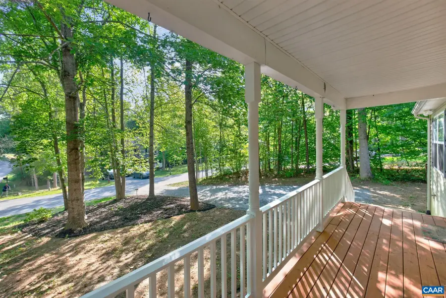 8 Jennings Dr, Palmyra, VA 22963 - #3