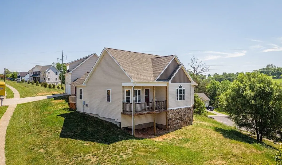 351 Rayann Ln, Broadway, VA 22815 - #1