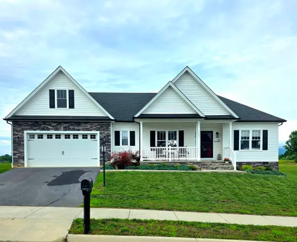 173 Tomasville Dr, WAYNESBORO, VA 22980