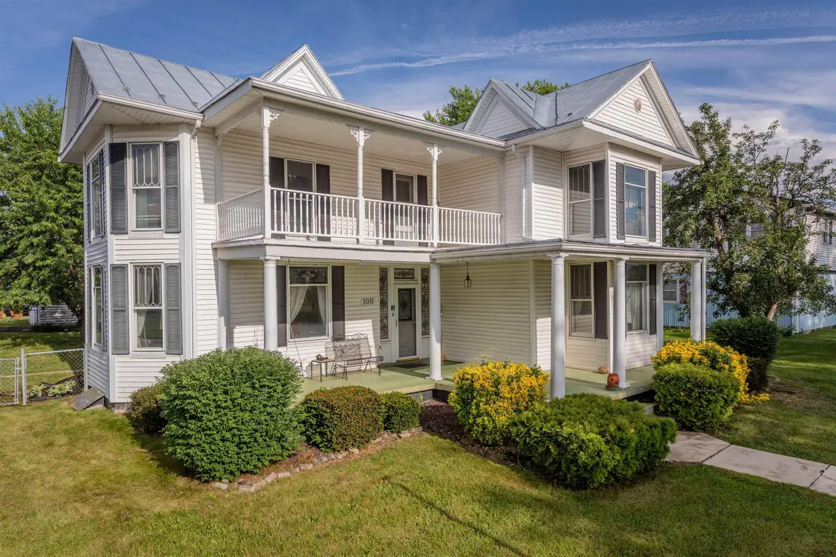 100 Ashby Ave, Elkton, VA 22827 - #1