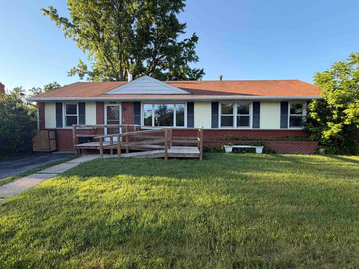 406 Linden Dr, Staunton, VA 24401 - #1