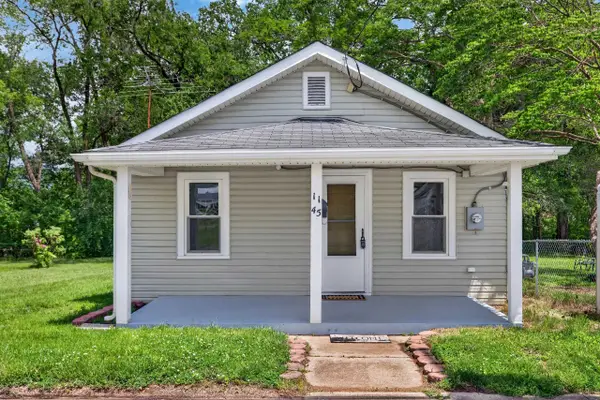 1145 New Hope Rd, WAYNESBORO, VA 22980