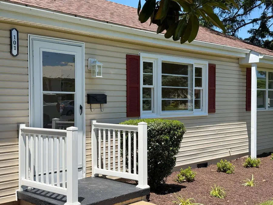 101 Loudoun Ave, Waynesboro, VA 22980 - #3