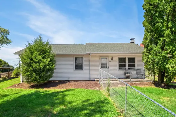 125 E Riverside Dr, TIMBERVILLE, VA 22853