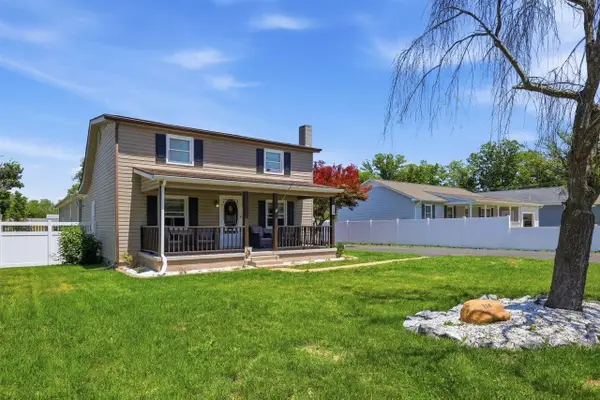 118 Hodge St, STUARTS DRAFT, VA 24477
