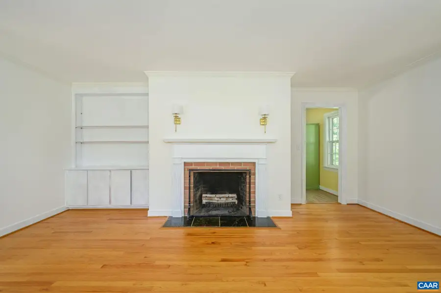 112 Bollingbrook Dr, Charlottesville, VA 22911 - #2