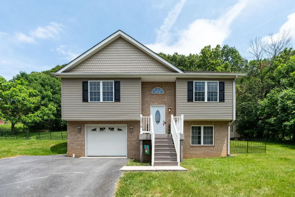 2275 Raphine Rd, Raphine, VA 24472 - #1