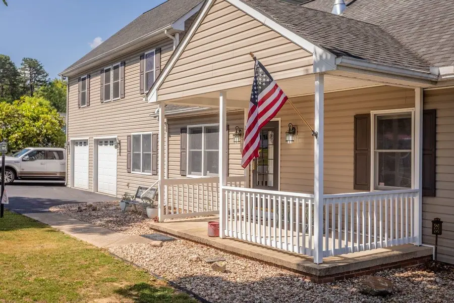 215 Forest Dr, Stuarts Draft, VA 24477 - #2