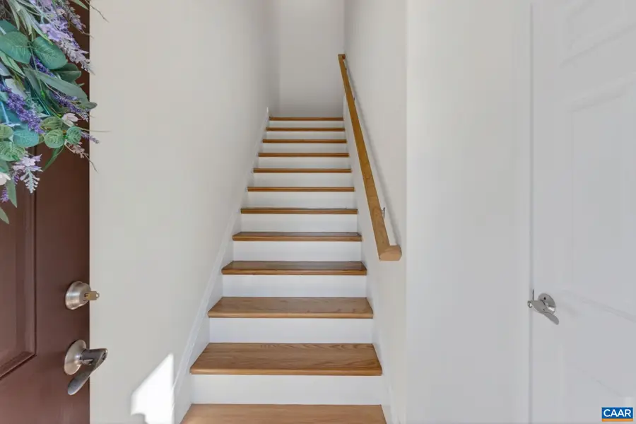 103 Longwood Dr #B, Charlottesville, VA 22903 - #3