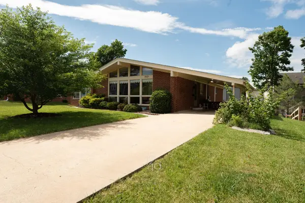 1921 N Talbott Pl, WAYNESBORO, VA 22980