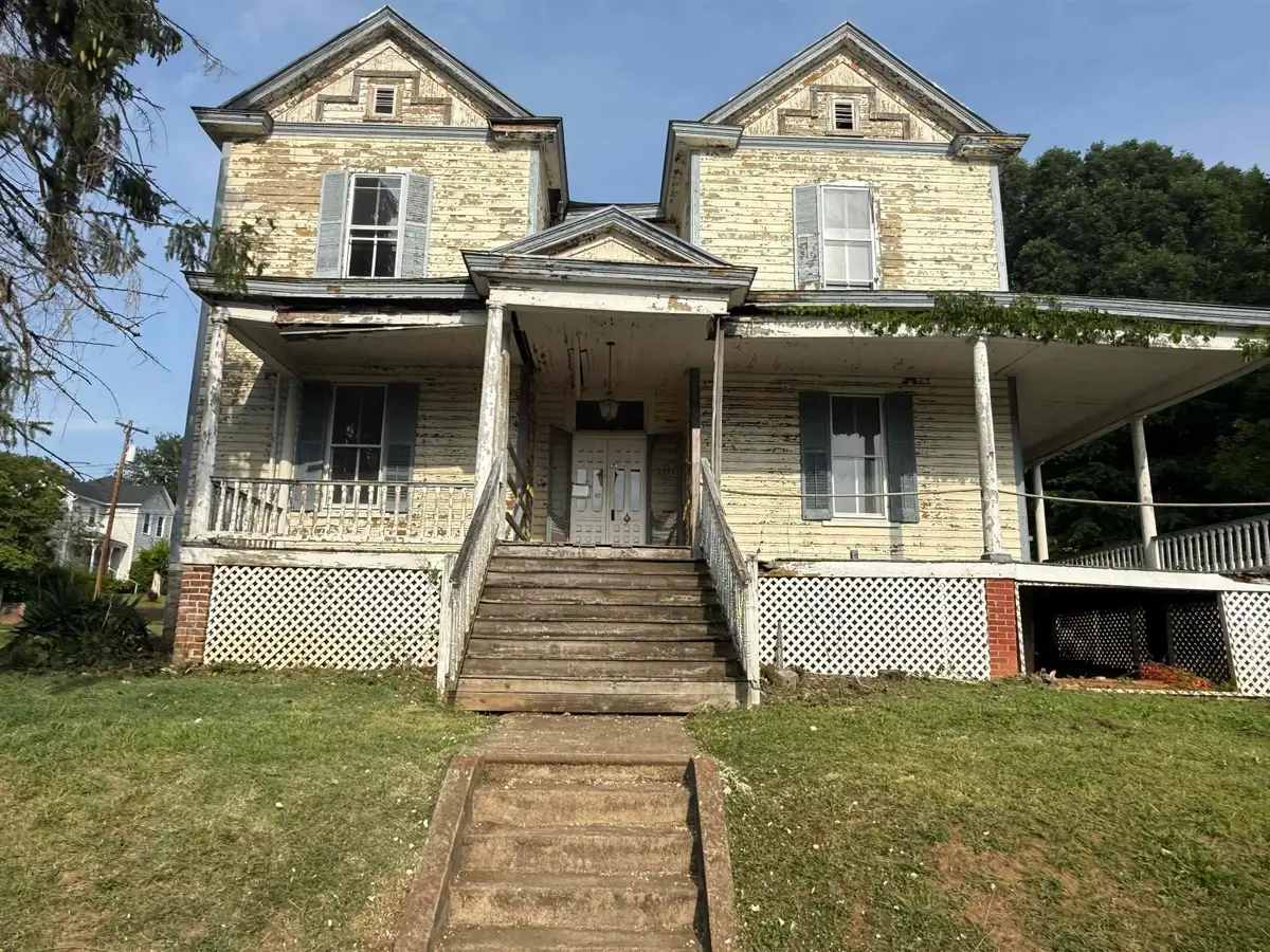 2374 Maple Ave, Buena Vista, VA 24416 - #1