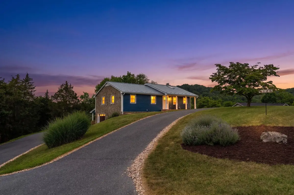 126 River Ridge Rd, Verona, VA 24482 - #1