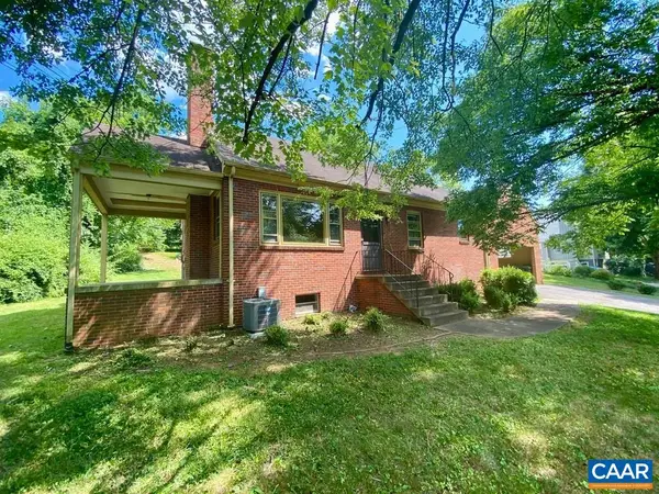 912 Saint Charles Ave, CHARLOTTESVILLE, VA 22901