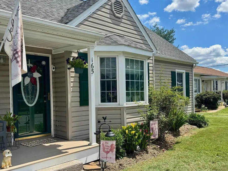 165 Shenandoah Ave, Timberville, VA 22853 - #2