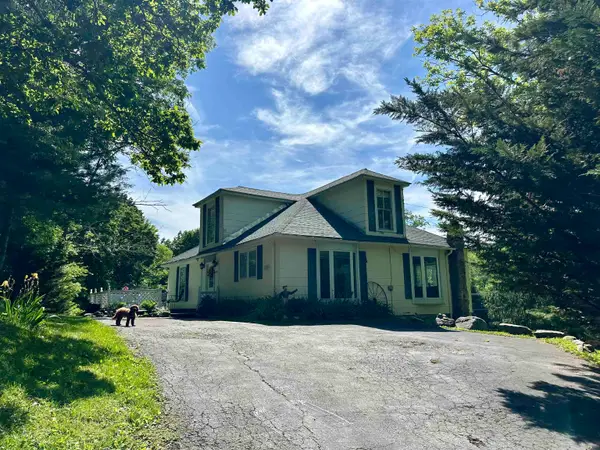 278 Paul Siple Dr, HOT SPRINGS, VA 24445
