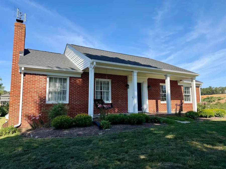 1779 Barterbrook Rd, Staunton, VA 24401 - #3