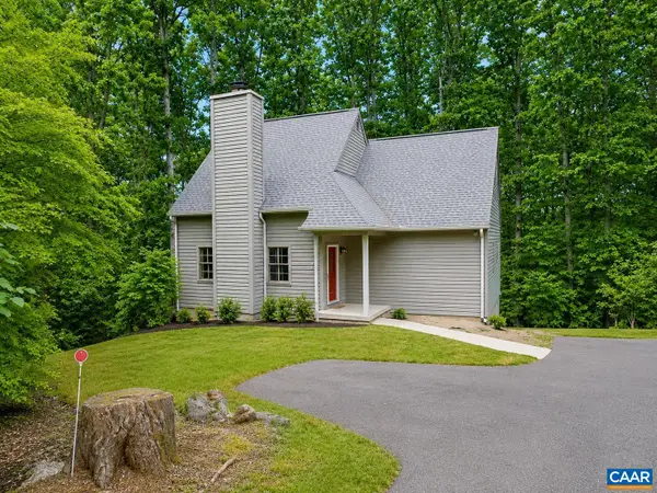 1471 Gray Stone Ct, CHARLOTTESVILLE, VA 22902